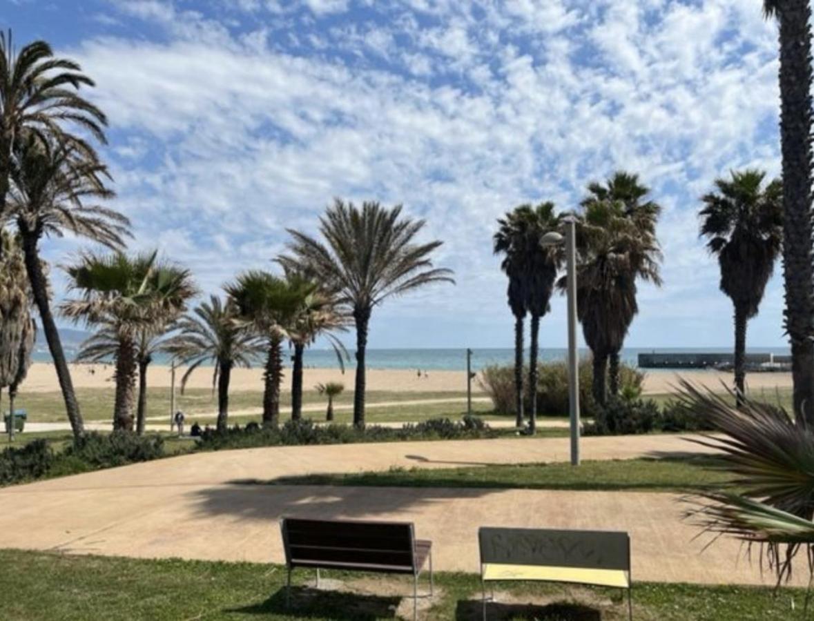 Beach & Culture Barcelona Port Forum Penthouse Apartment Сант Адриа де Бесос Екстериор снимка
