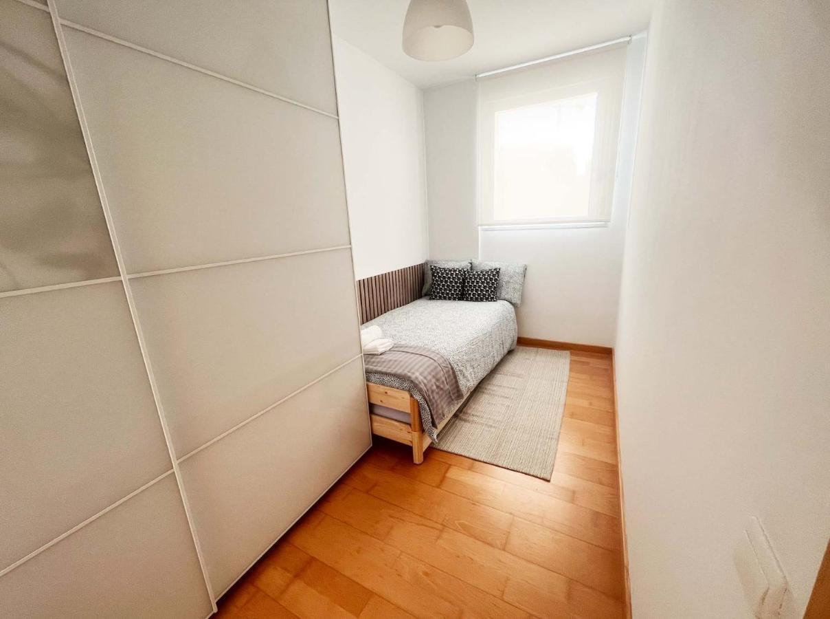 Beach & Culture Barcelona Port Forum Penthouse Apartment Сант Адриа де Бесос Екстериор снимка
